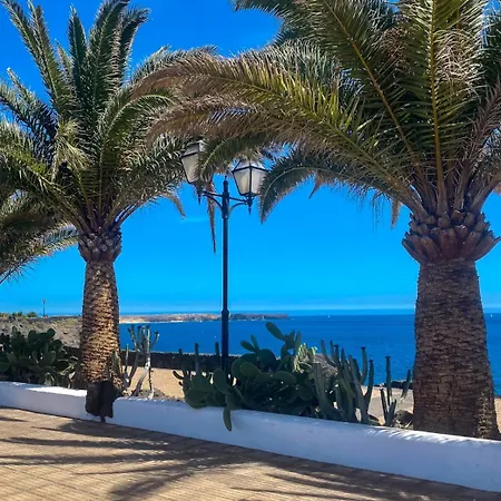 Villa La Perla - Vista Al Mar - Playa Blanca Exterior photo