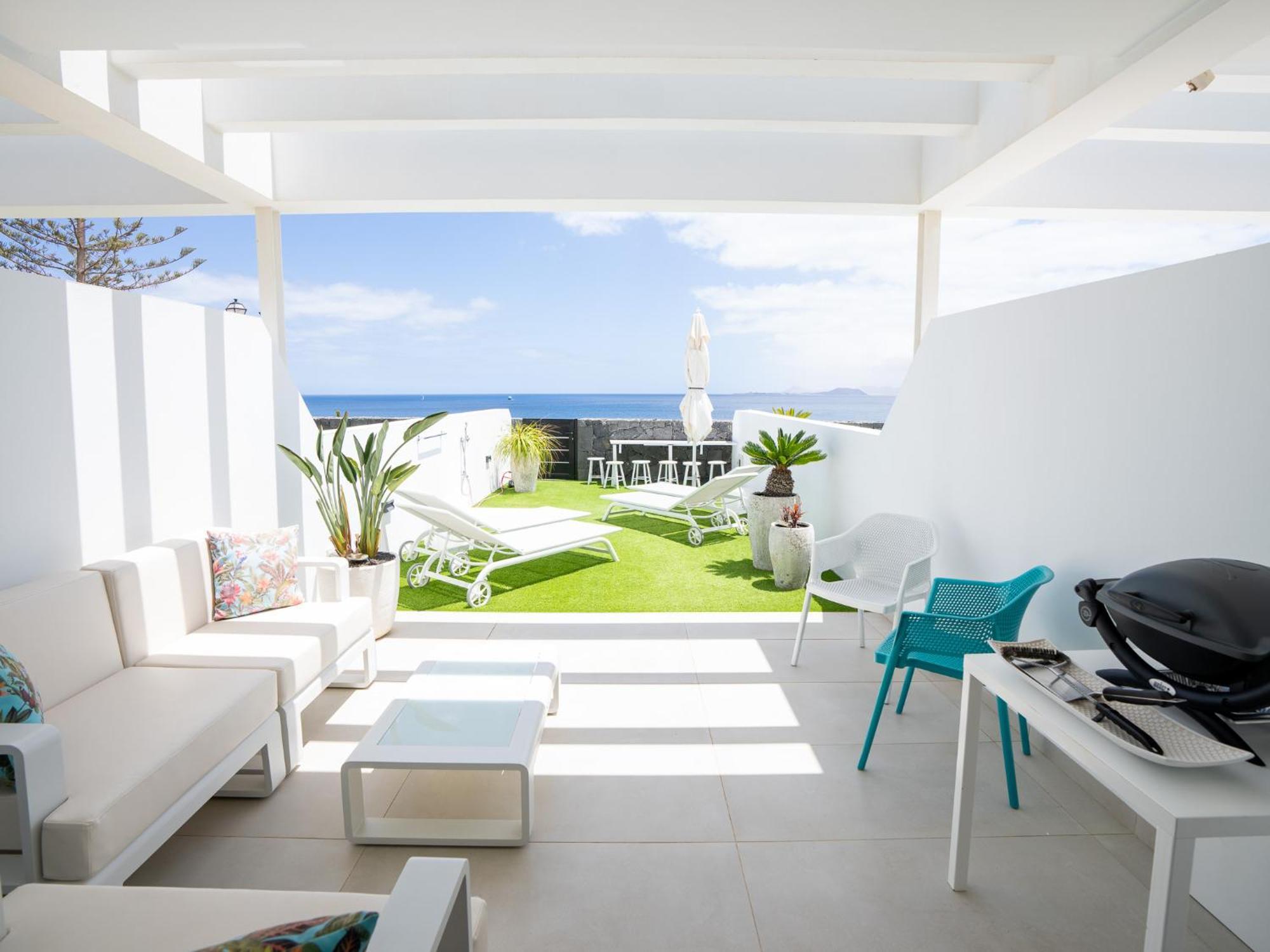 Villa La Perla - Vista Al Mar - *
